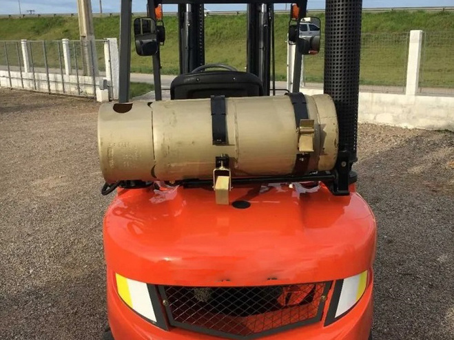 3Ton Gasoline Forklift LG30GLT with Spare Parts for Sale