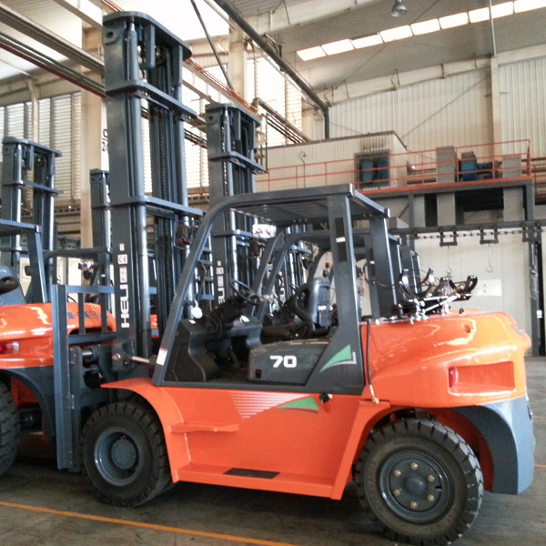 Heli Factory Manufacture 7 Ton 5m/6m/7m Diesel Forklift CPCD70 For Sale