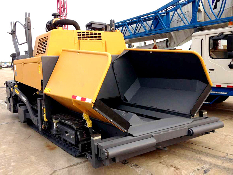 Energy Saving Asphalt Paver Finisher Spreader RP602