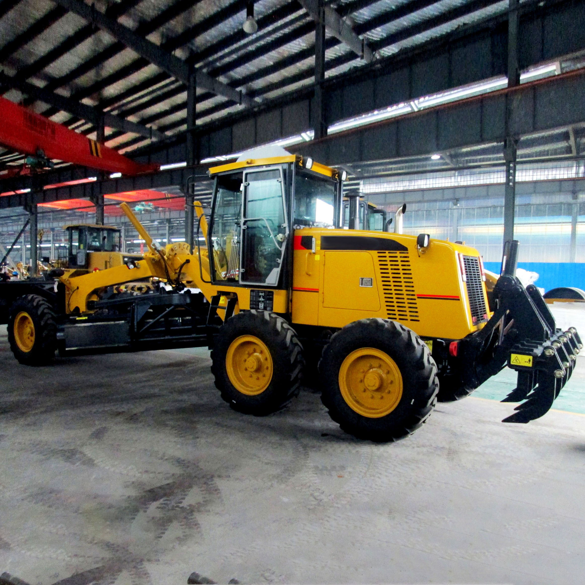 Hot Sale 150 HP Motor Grader Factory Mini Motor Grader GR135