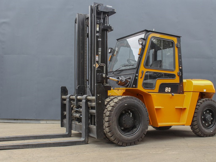 Good Quality Lifting machinery 8ton forklift with Diesel engine CPCD80-G in stock for sale