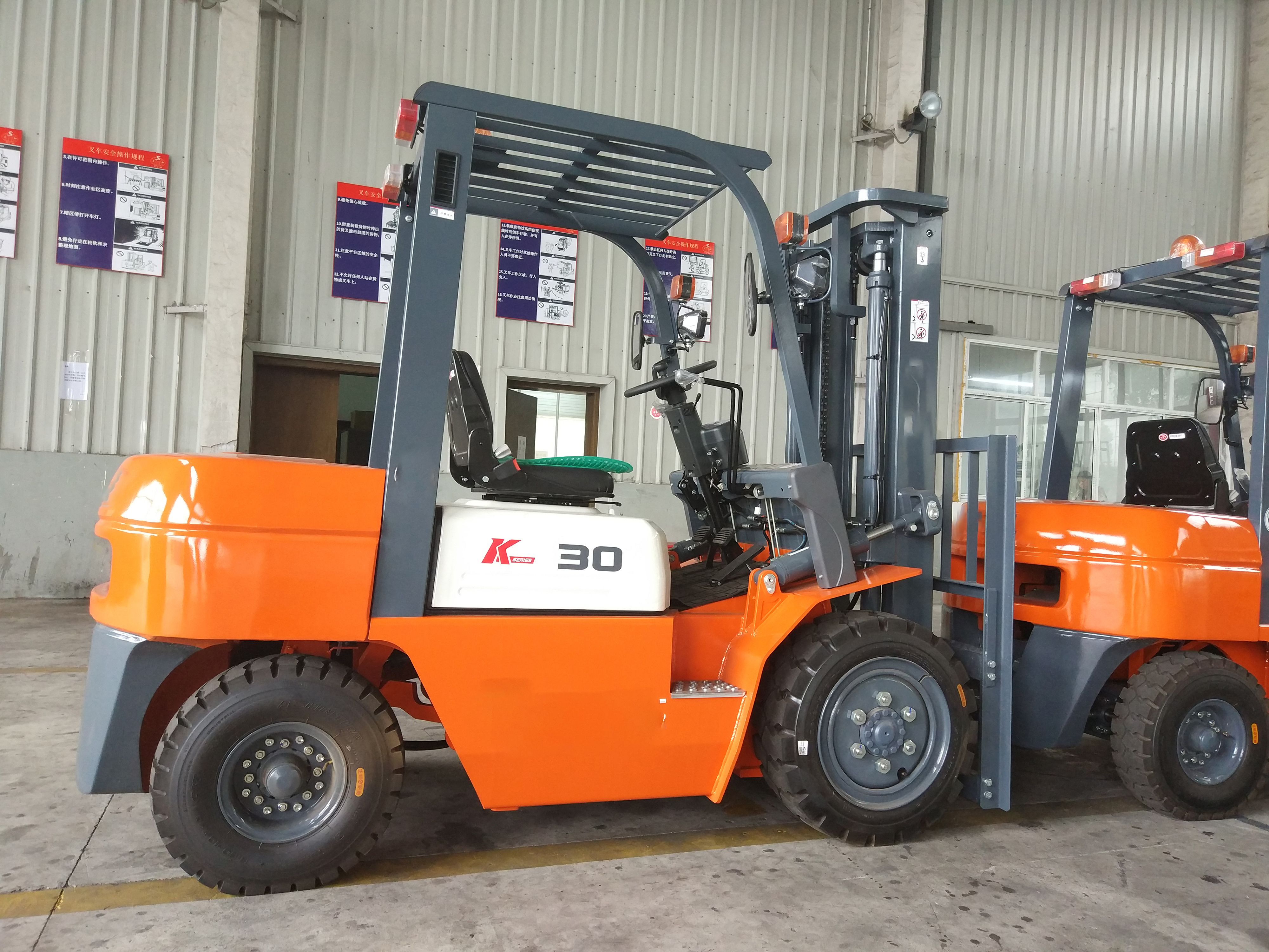 heli Lifting machinery 3ton forklift with Diesel engine CPCD30 in stock for sale