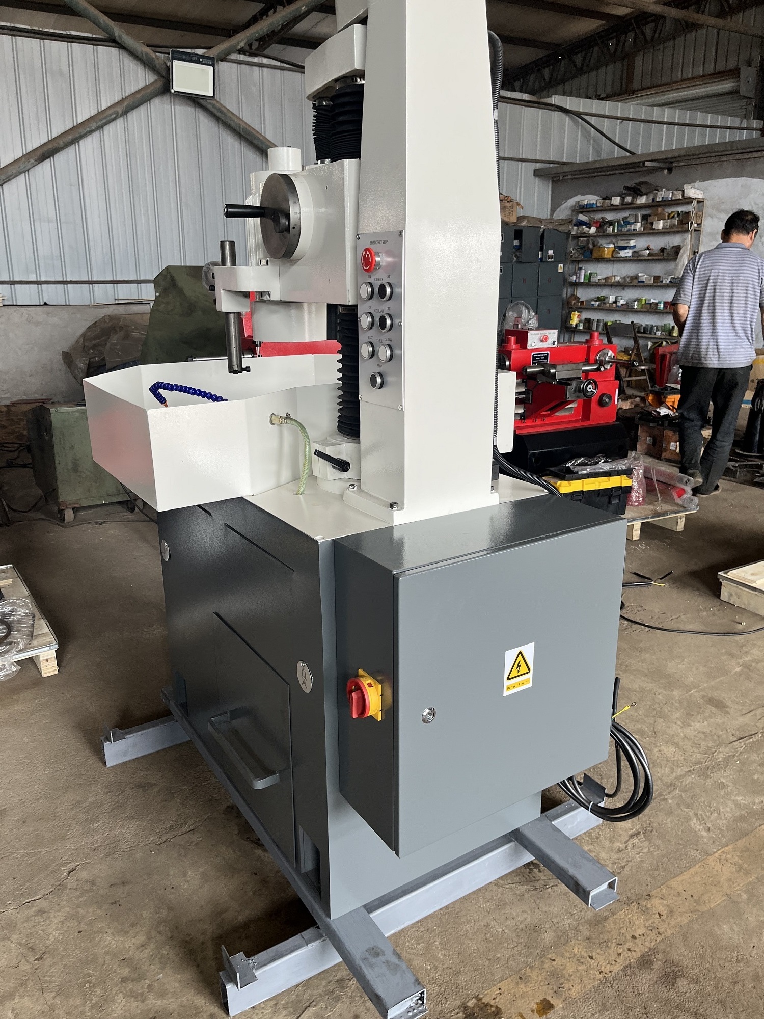 FG500 Flywheel grinding machine grinding the automobile engine valve grinding machine