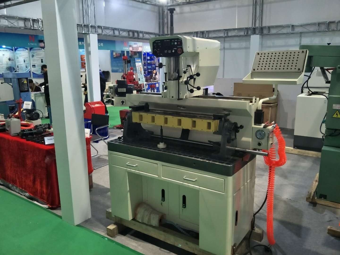 VSB-60 Factory Precision Valve Seat and Guide renewing machine cylinder head skimming machine valve seat cutting Boring machine