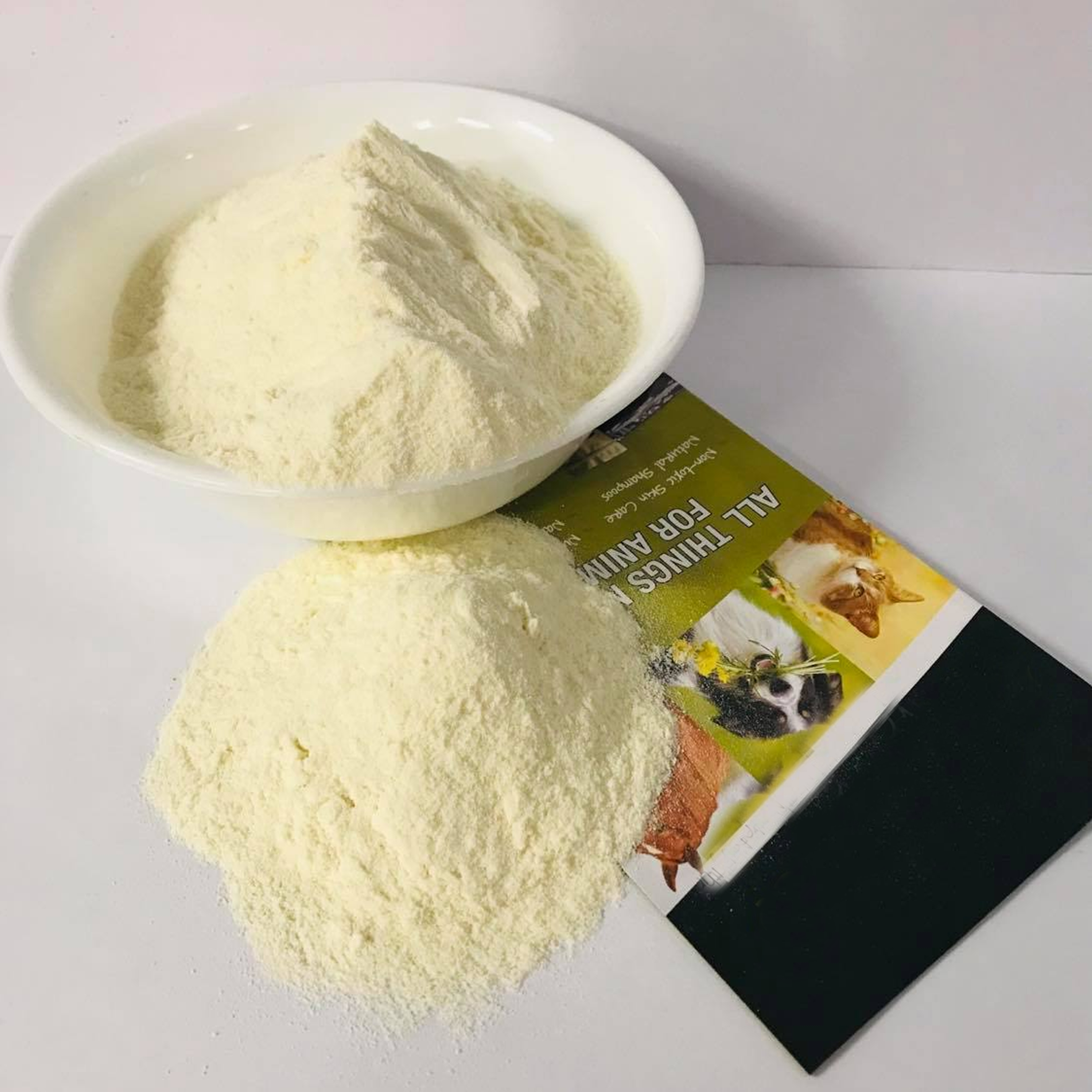 100% Pure New Zealand Bulk Bovine Colostrum Powder Liposomal Delivery Colostrum Milk Powder Liposomal Colostrum Powder