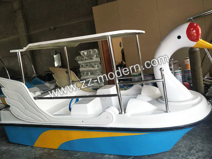 Water fiberglass swan paddle power pedal 2 seat boat used for sale