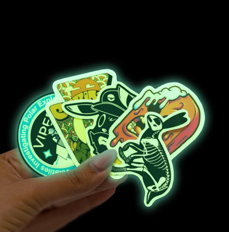 Custom Printed Glow In The Dark Vinyl Sticker Decals Colorful Waterproof Glow In The Dark Die Cut Stickers