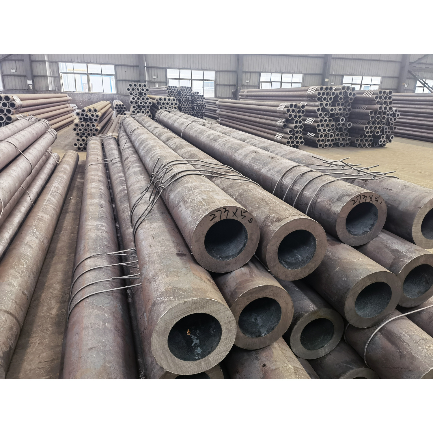 a106 carbon sch40 seamless steel pipe carbon steel pipe cold drawn manufacturer used for gas and oil