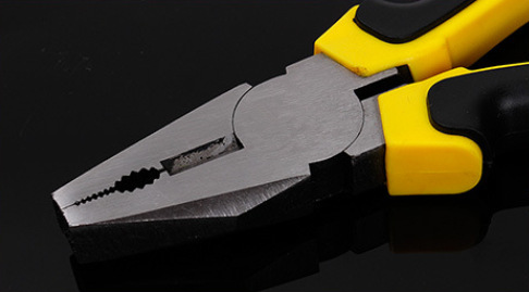 Professinal banana handle flat nose wire cutting combination plier