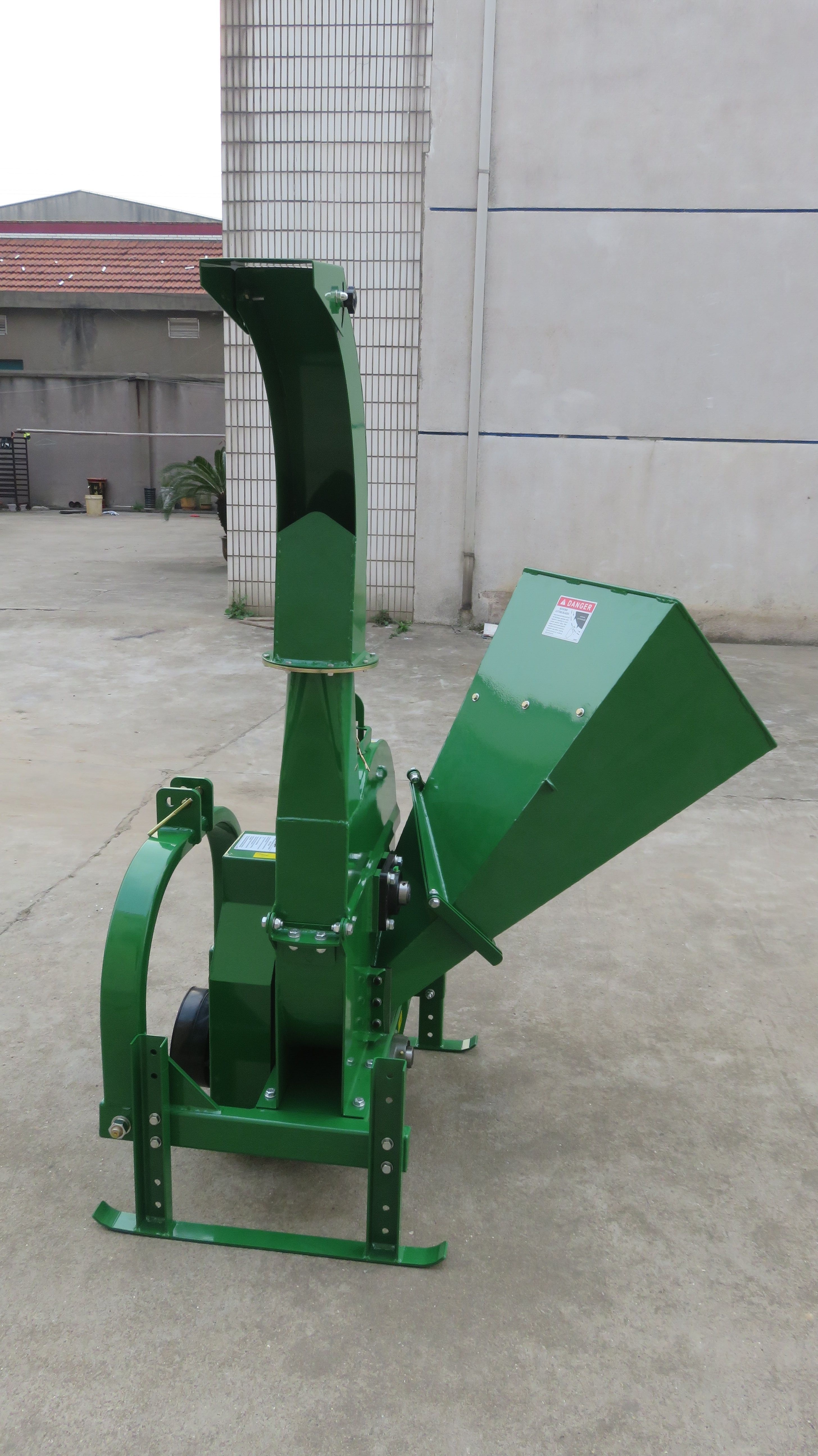 Rima Forestry Machine Wood chipper  PTO Hydraulic Driven  Log Shredder Wood Chipper For Sale