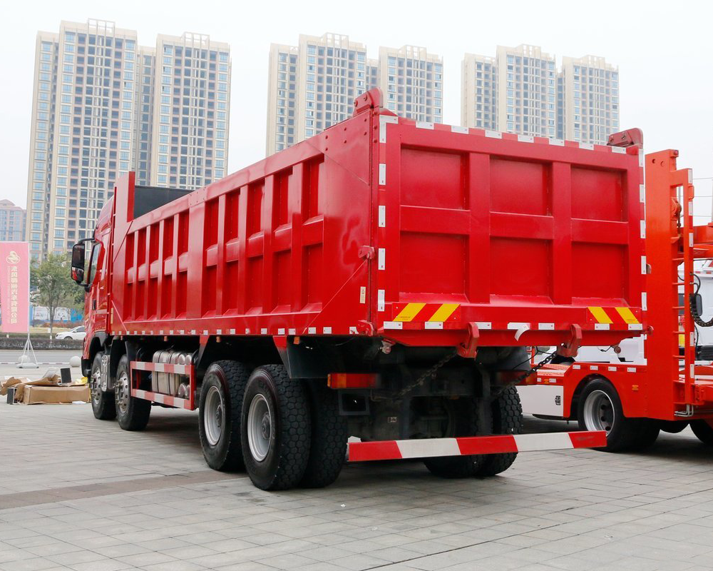 2020-2021 Year 15 Ton Dongfeng Liuqi Chenglong H7 Dump Truck with Yuchai Or Weichai Engine in Good Condition