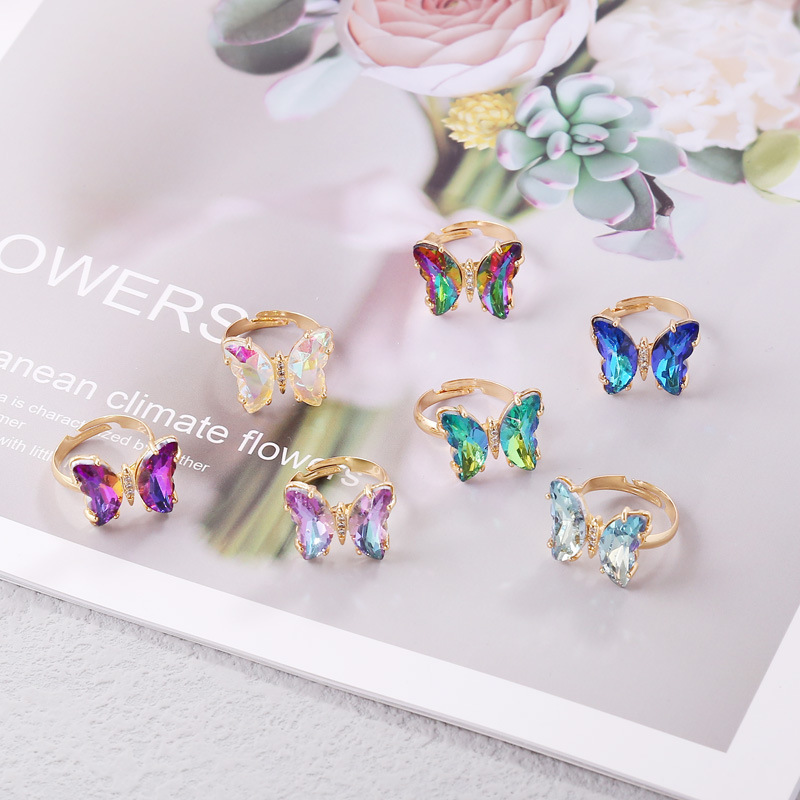 2021 New Popular Glass Crystal Butterfly Ring Gradient Color Golden Cocktail Rings Opening Adjustable Size Gift Jewelry