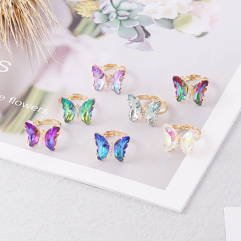 2021 New Popular Glass Crystal Butterfly Ring Gradient Color Golden Cocktail Rings Opening Adjustable Size Gift Jewelry