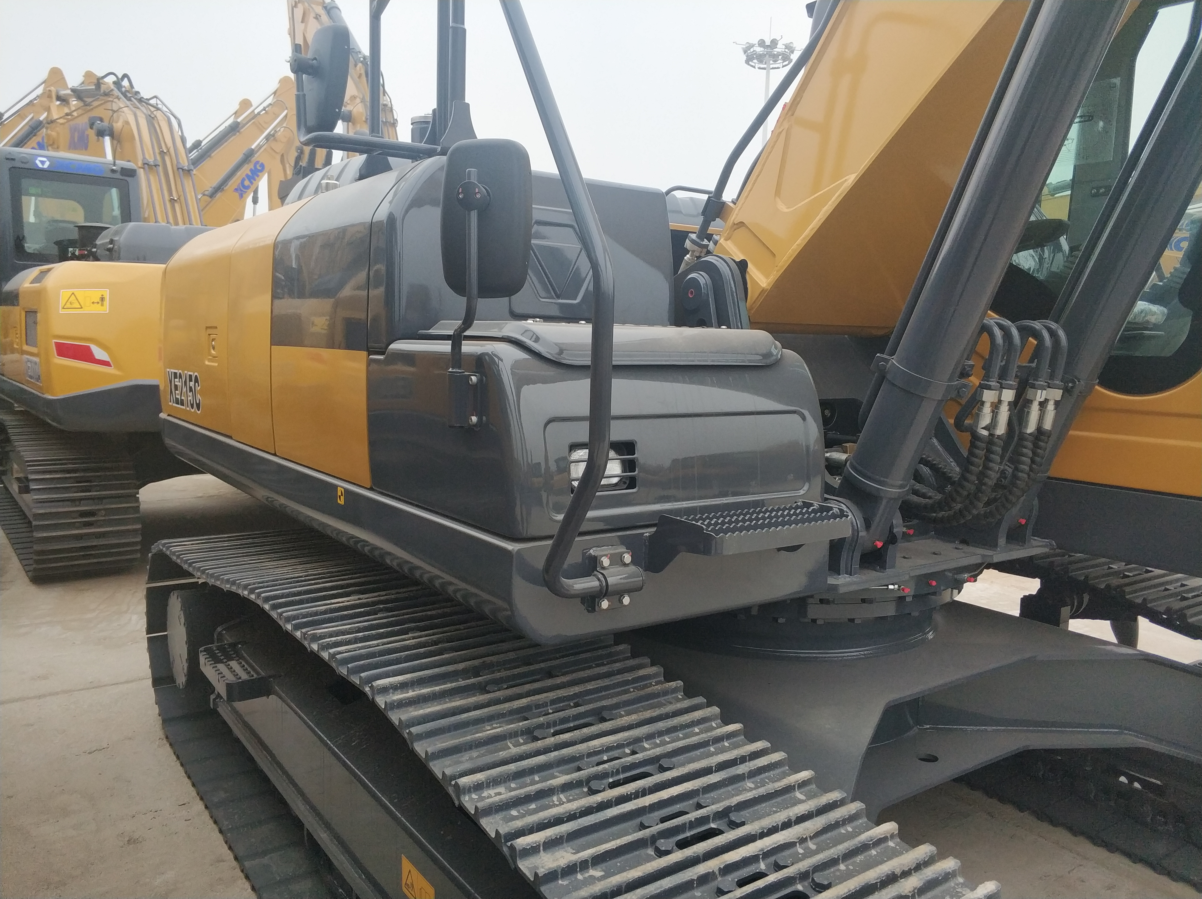 Popular xcm g 4 ton hydraulic crawler excavator XE40  in stock