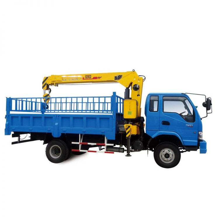 Chinese brand SQ5SK2Q truck mounted crane 5 ton low bed truck with crane