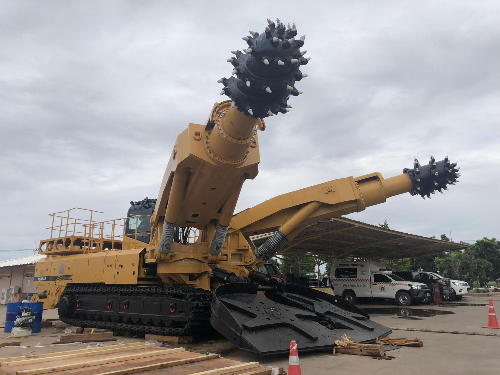 Popular tunnel Drilling Rig 260kw Tunneling Roadheader STR260 Tunnel Boring Machine