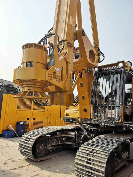 Piling machine  rotary drilling rig 18m XR180DII XR180D CFA with parts for sale