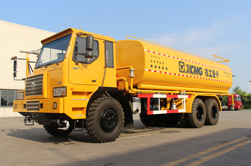 XCM G 40cbm NXG5650DTS water tank truck cheap price