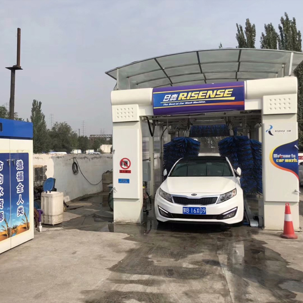 Risense Full automatic tunnel drive through conveyorized  auto car washing machine with 9 brushes