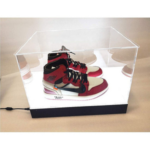 Basketball Shoes Clear Acrylic Panels Display Cases For Sports Memorabilia Products Storage Showcase