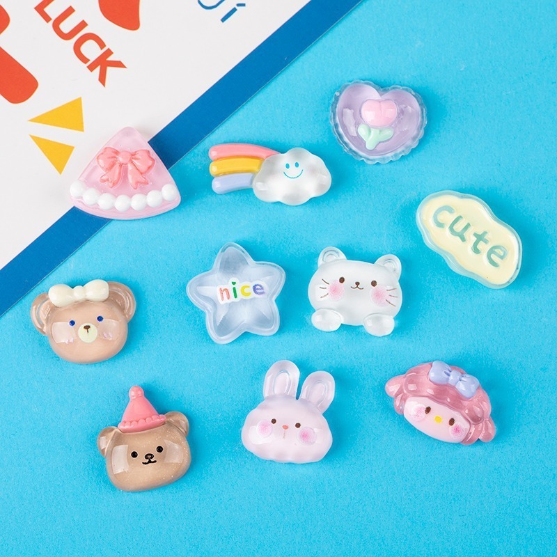 Resin Accessories Cartoon Bear Cake Hand create diy cream glue mobile phone case patch children's hair accessories material