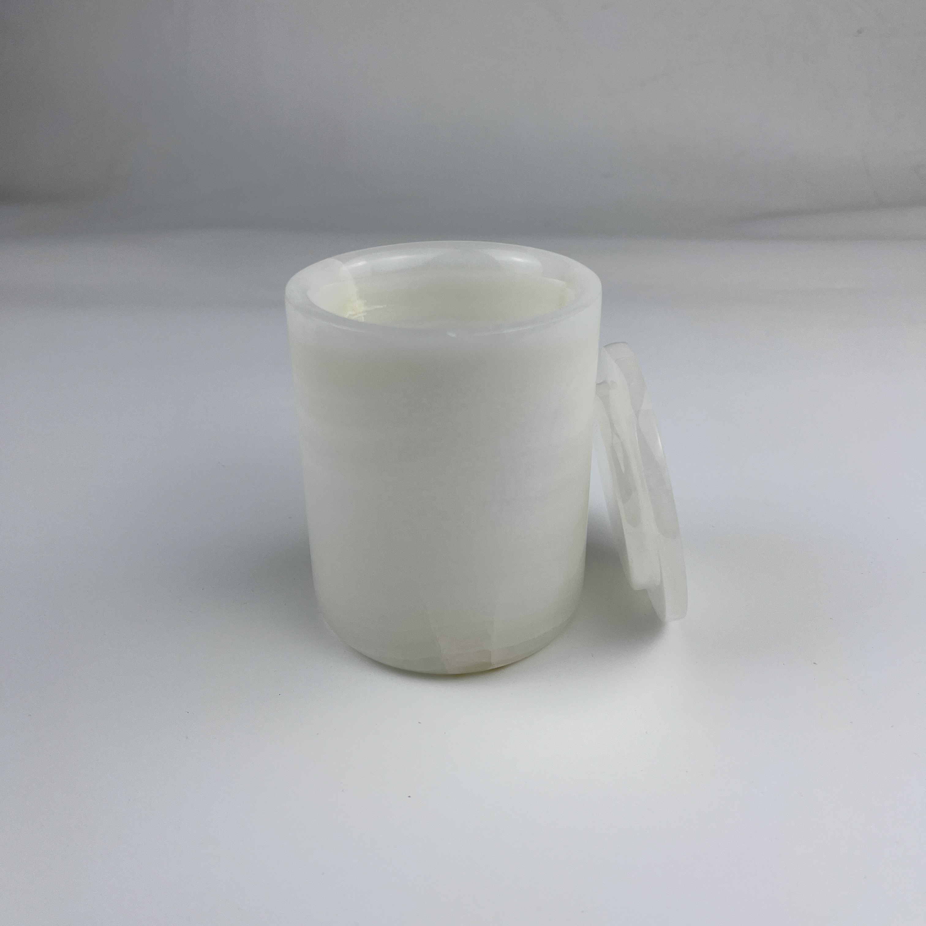 Bulk Unique Nordic White Onyx Candle Holders, Lanterns and Candle Jars with Glass Insert Empty Marble Jar for Candle Making