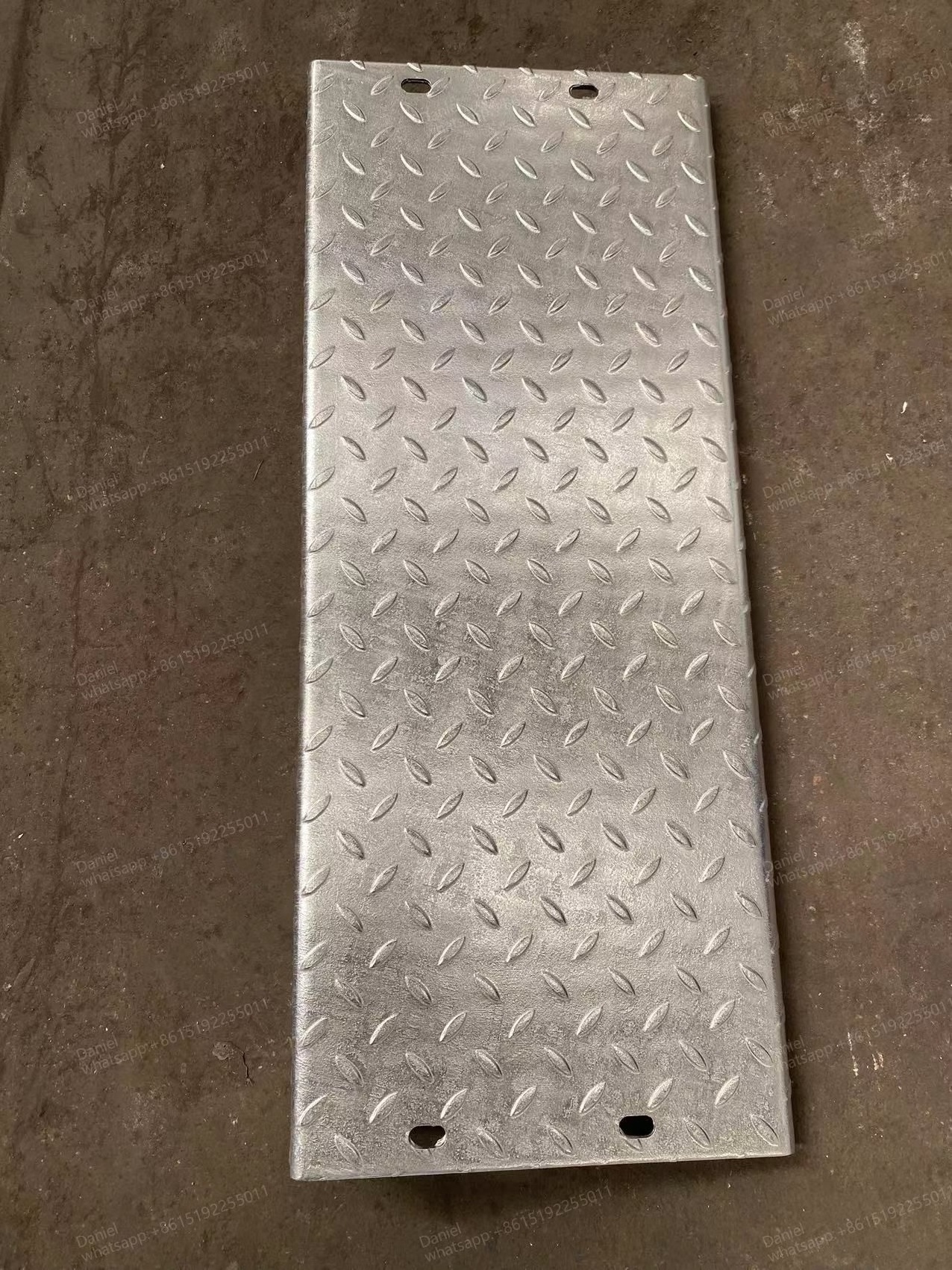 High Quality Metal Bar Safety Steel Grating Step With Hot Dipped Galvanized Steel Grating