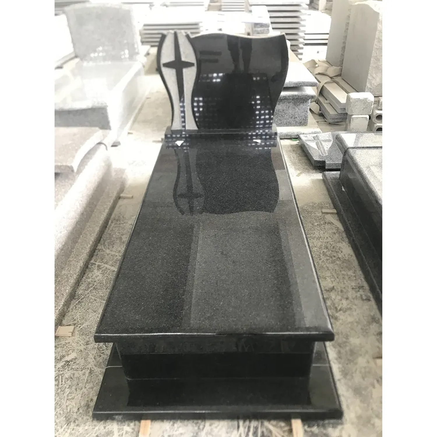 Customized Cross Craving Gravestones Absolute Black Granite European Monuments