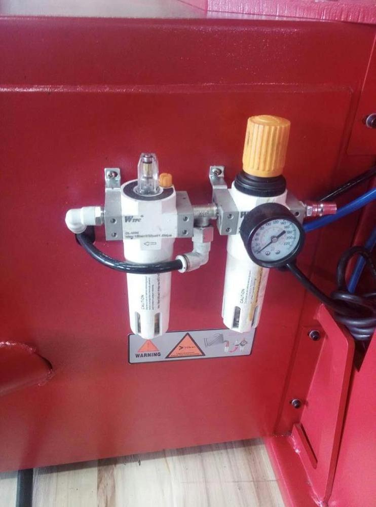 Car Workshop Equipment Used Leverless Automatic Tire Changer