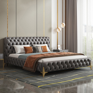 Luxury Bedroom Furniture Fabric Velvet Upholstered Platform Double Queen Bed King Size Bed