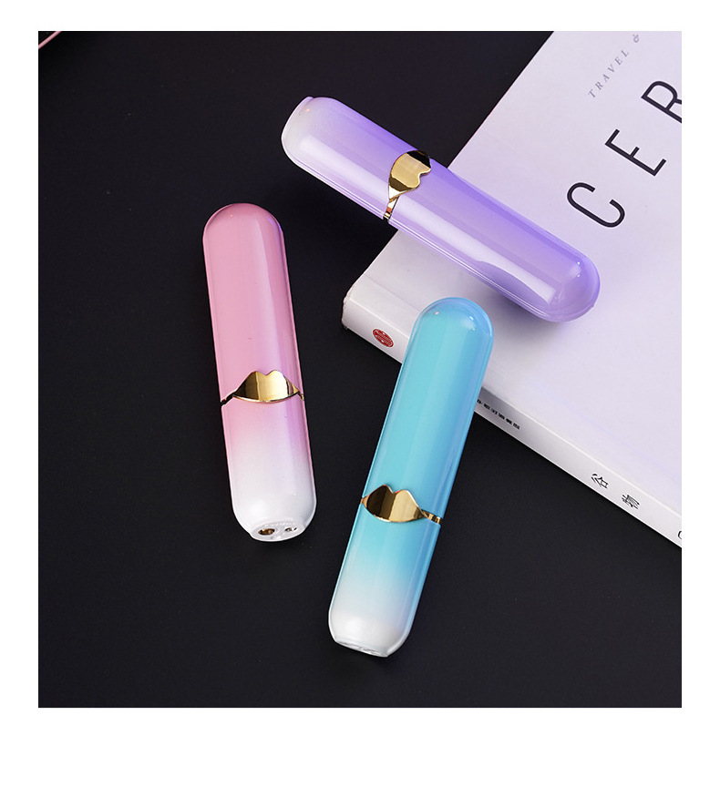 Cute Lipstick Lighter, Soft Flame Refillable Butane Lighter, Novelty Adjustable Open Flame Lighter