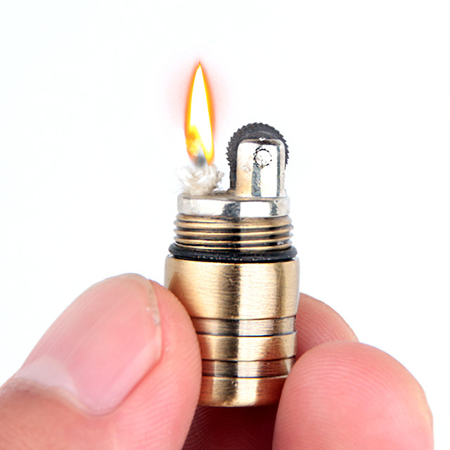 HY-630 oil lighter creative micro wheel ultra small pendant kerosene oil cigarette lighter