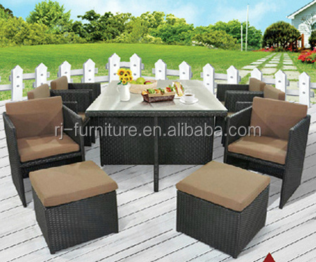 Outdoor rattan curved sofas modern pe rattan garden dining set