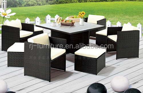 Outdoor rattan curved sofas modern pe rattan garden dining set