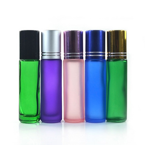 Hot Sale clear colorful green blue 4ml 6ml 8ml 10ml roll on Essential oil glass roller bottle with roller ball perfume bottle