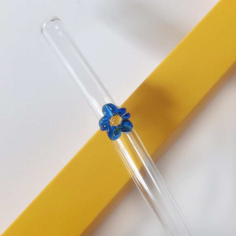 Eco-friendly Multi-color Butterfly Flower Prunt  Straw Twisted Glass Drinking Straw Wavy Glass  Straws  for Smoothies Milkshake