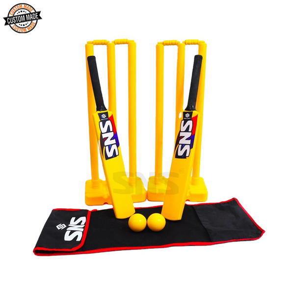 Leading Supplier of Good Quality Customized OEM Light Weight Plastic Beach Garden Cricket Double Set with Carry Bag