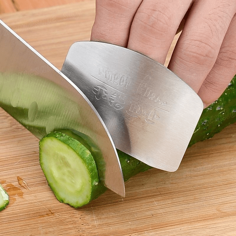 Kitchen Finger Guard Stainless Steel Finger Guard For Slicing Reusable Metal Finger Protector Safety Cutting Tools