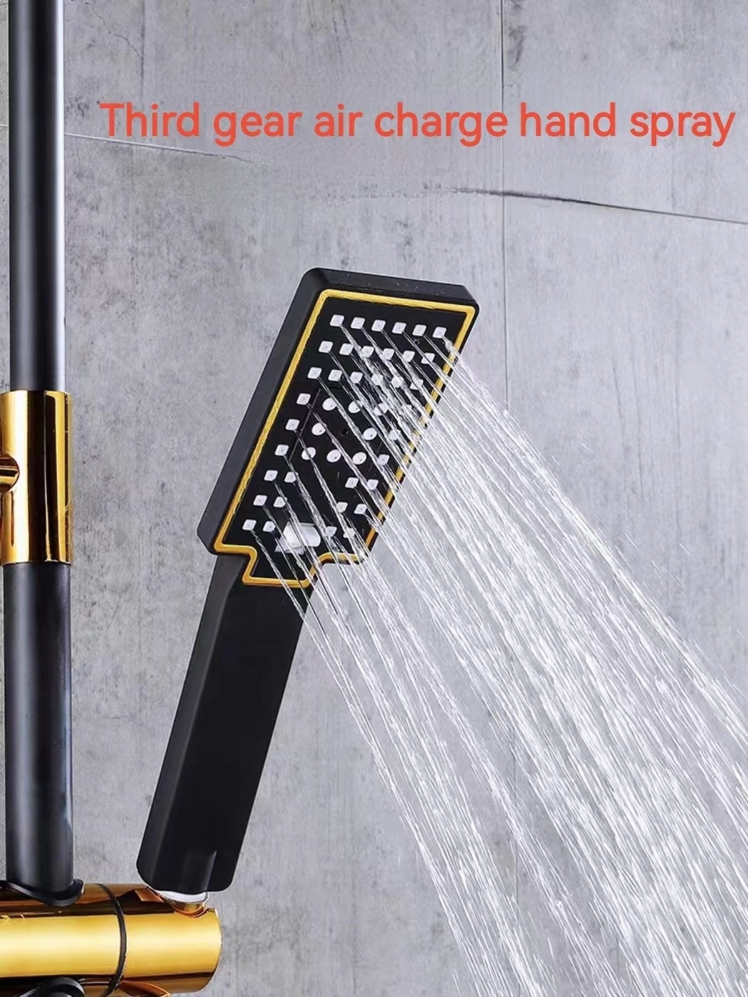 2023 Hot Sale Wall Mounted Function Brass Black Gold Thermostatic Bathroom Shower Set With Spray Gun