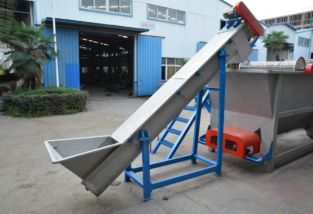 Large Capacity Helical Blade Inclined Screw Conveyor with Hopper