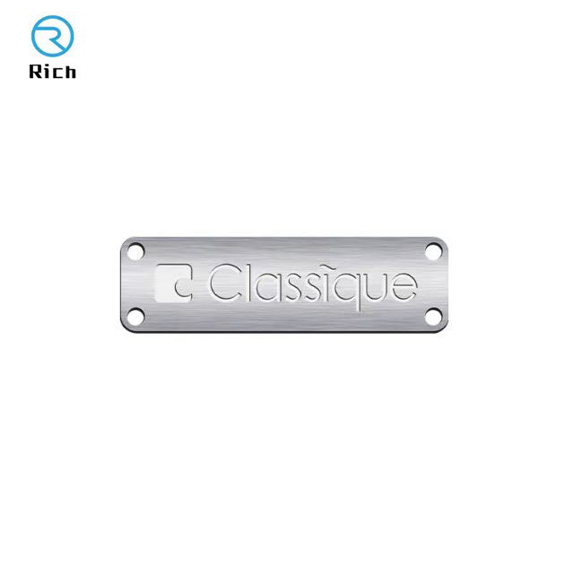 Dong guan Rich OEM  Aluminum Metal Plaques Etched Nameplate Stainless Steel Engraved Logo Name Plates