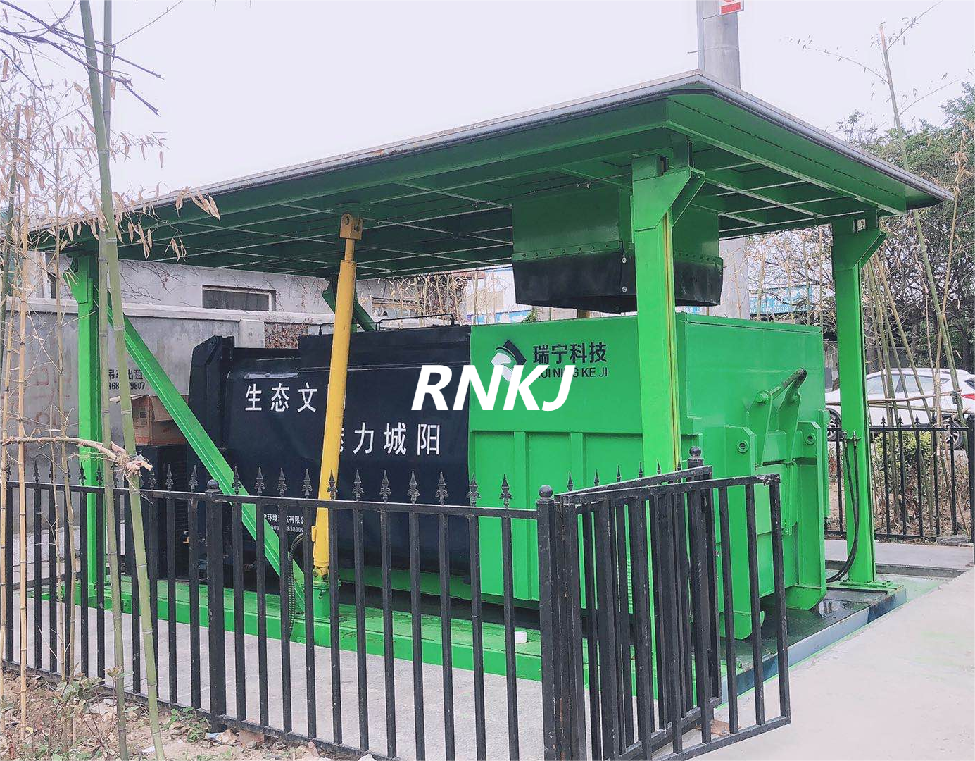 Solar Panel Recycling With Easy Open Lid Mobile Shredder Medical Waste Incinerator Cs1000 tons sealed dump Trash Cans Metal