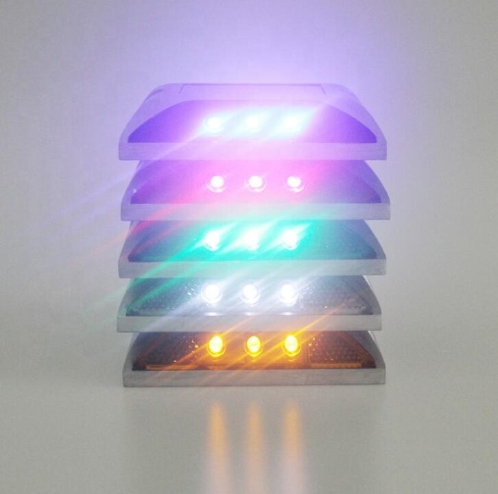 4 LED double sides reflector Solar powered road studs/solar cat eyes