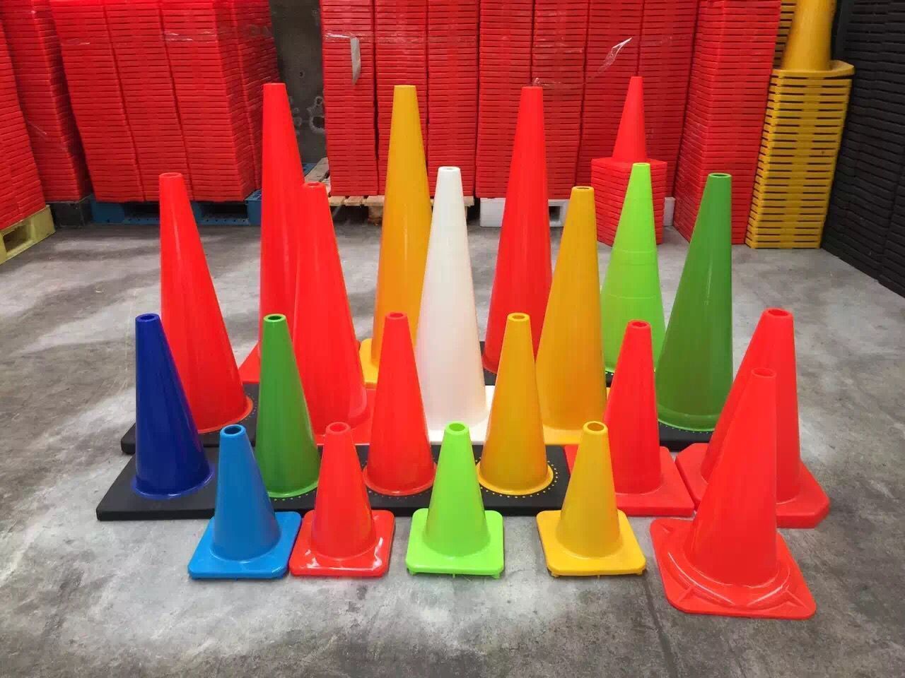 20 Years manufacturer Beijing ROADSAFE  Wholesale 30/45/70/75/90cm orange traffic PP PVC cone supplier