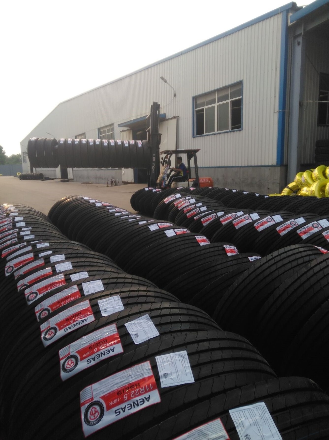 Taitong brand truck tires low profile 11R22.5 11R24.5 for US market