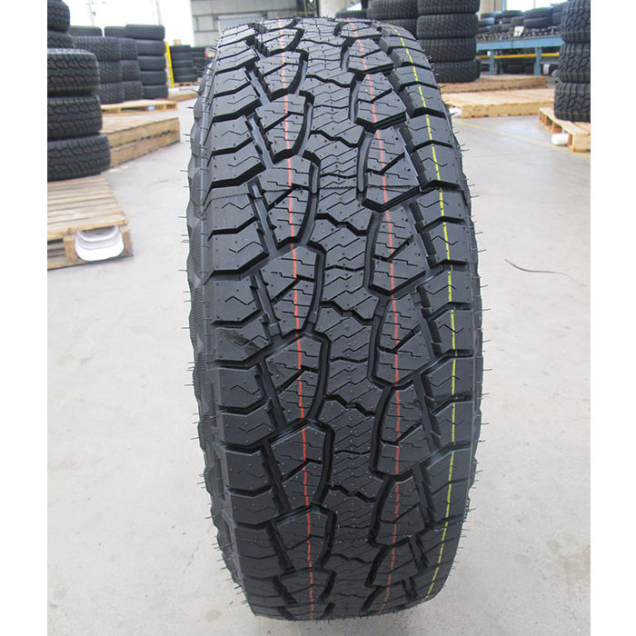 China Making passenger car tires 235/75R15 215/75R15 215/70R15 tubeless Radial tires for cars