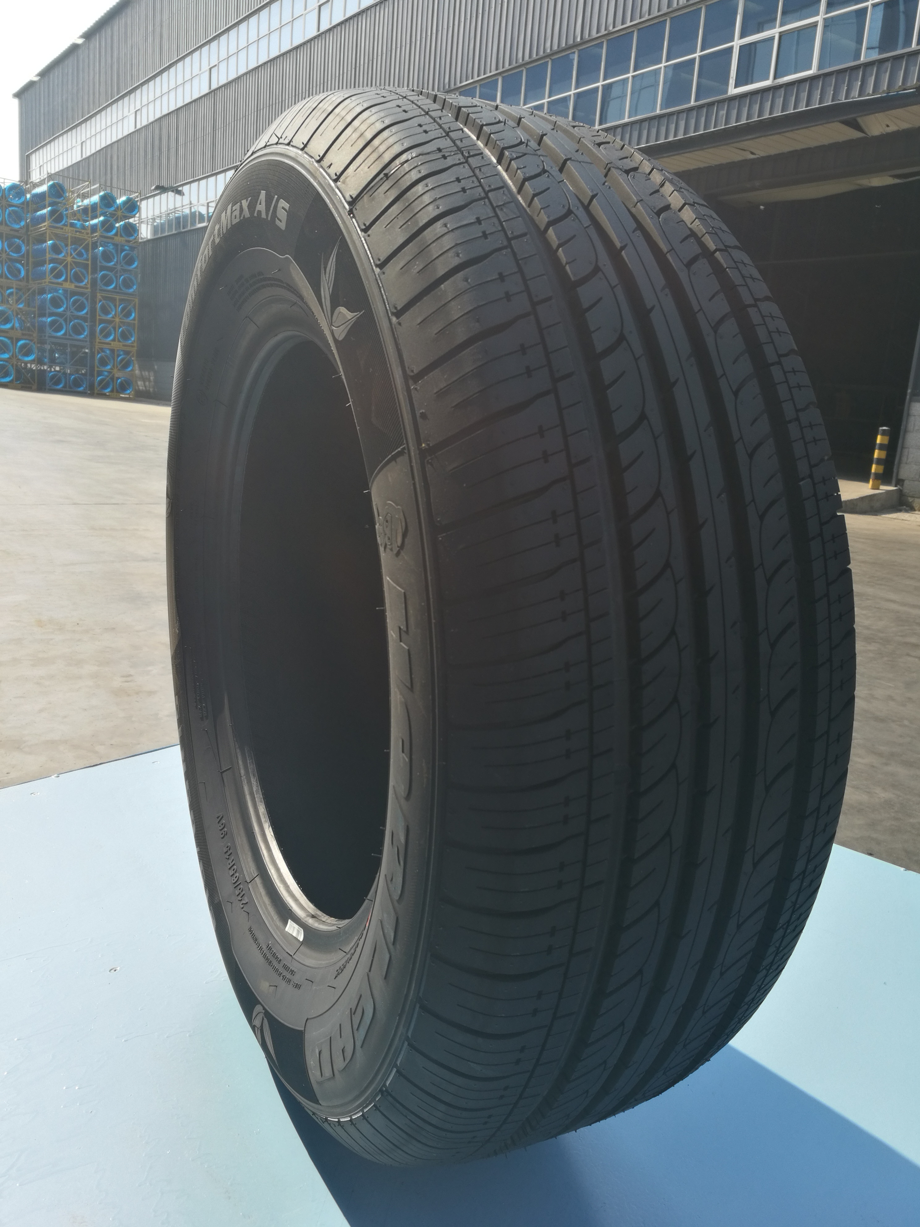 China wholesale silent fuel-saving passenger car tire with 155/80R13 tubeless Radial car tire 12 inch tires sale