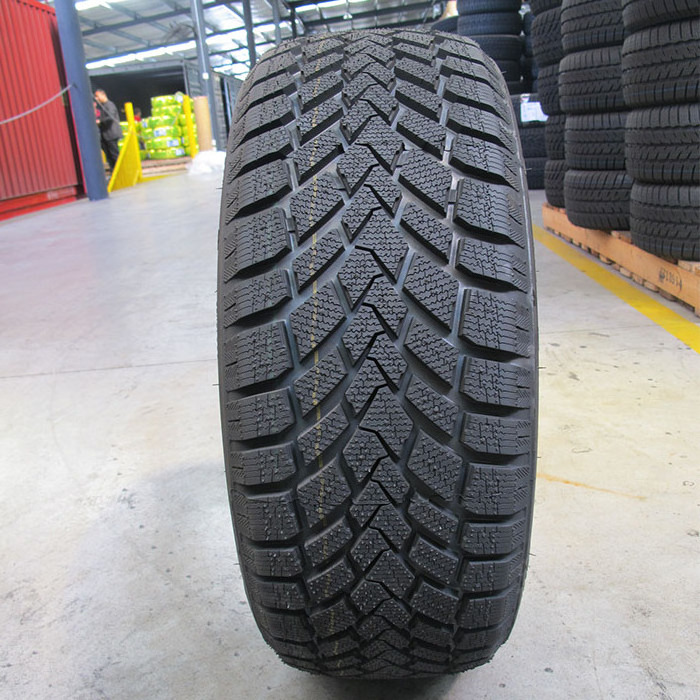 Wholesale chinese excellent performance on ice and snow radial car tire winter car tire 195 65 r15  car tire