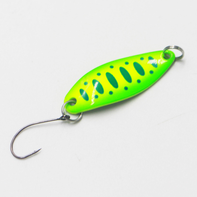 High Quality Attractive Colorful Spoon 3.5g/3.5cm Spoon Fishing lure Metal Lure Freshwater Saltwater for Trout Seabass Carp