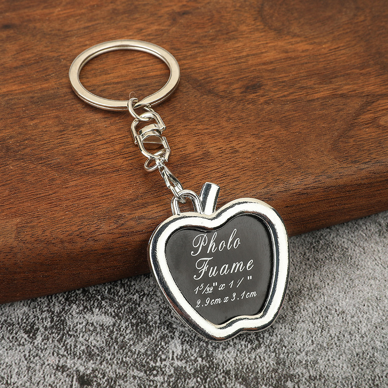 JETSHARK Creative Heart-Shaped Keychain Personalized Photo Frame for Couples Square Zinc Alloy Metal Love Penda Unique Keychain